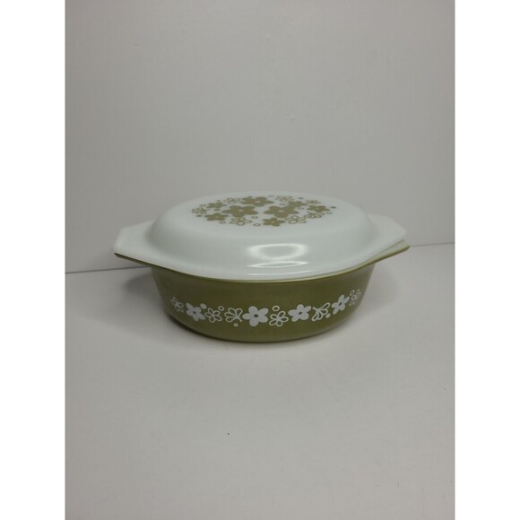 Vintage Pyrex Spring Blossom Green Crazy Daisy Casserole Dish 1.5 Quart - Picture 1 of 8